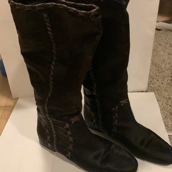 Authentic Gucci boots - Picture 5 of 10